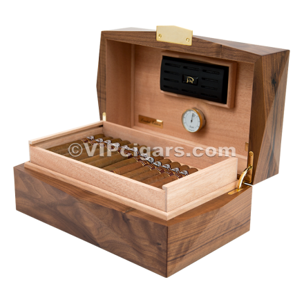 Montecristo Humidor - Montecristo Linea 1935 With Ashtray